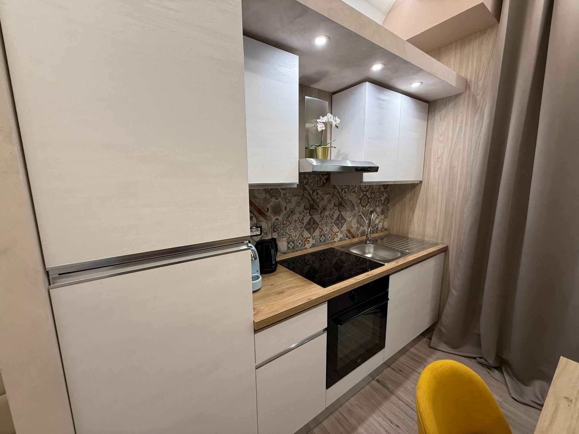 Th Luxury Rooms & Apartment Джардини Наксос Екстериор снимка